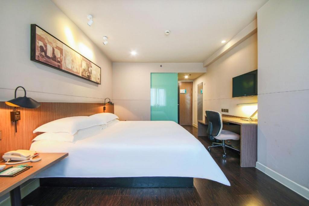 Jinjiang Inn Select Wuhan Xinhua Road Xiehe Hospital Exterior photo