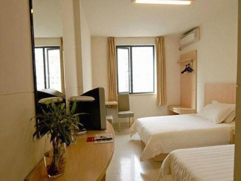 Jinjiang Inn Select Wuhan Xinhua Road Xiehe Hospital Exterior photo